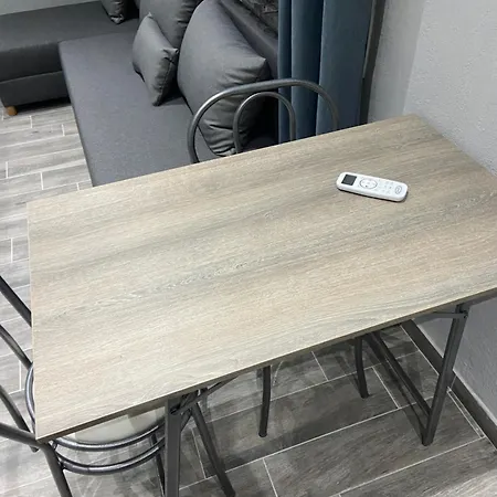 Nana Nikos Apartamento